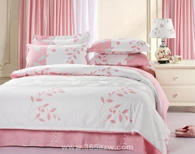 如何選購被套？愛裝網(wǎng)家居百科 布藝選購全攻略