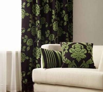 優(yōu)雅布藝窗簾 提升家居格調(diào)的客廳裝飾藝術(shù)